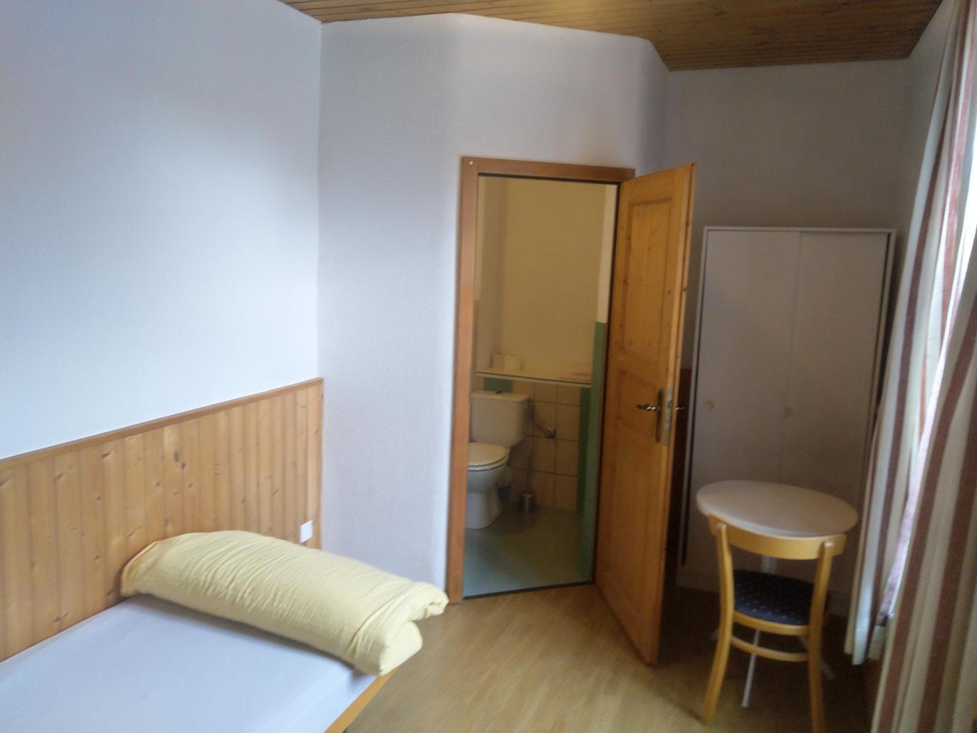 Maison D'Hotes De La Gare Montbovon Номер фото